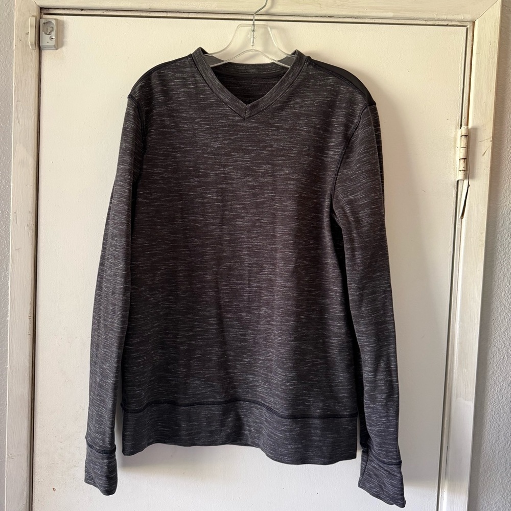 Lululrmon Transit Logo Long Sleeve Vneck